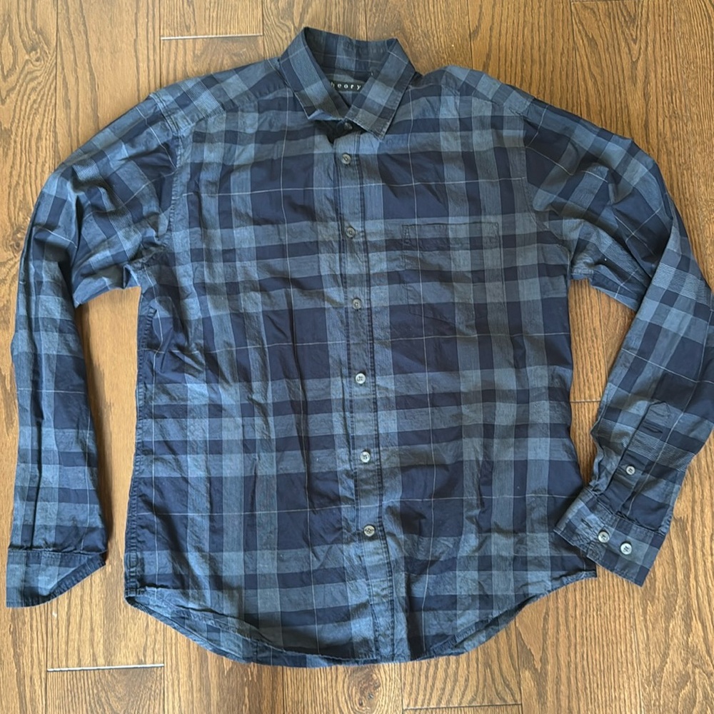 Theory men’s shirt - size large